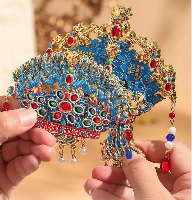 冠冰箱贴你抢到了吗？ky开元棋牌爆火的凤(图10)