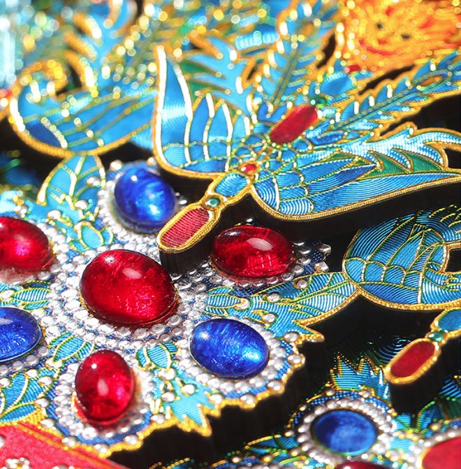 冠冰箱贴你抢到了吗？ky开元棋牌爆火的凤(图2)